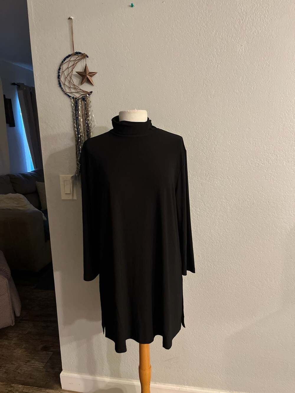 Slinky Brand Black Mock Neck Long Sleeve Tunic Top with Side Slits Size L